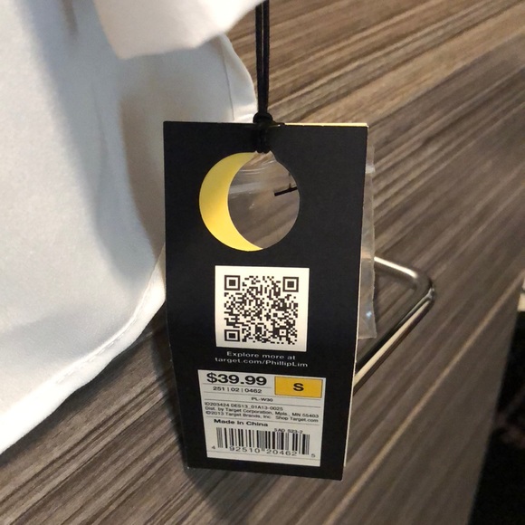 Button down blouse, NWT - Picture 2 of 5